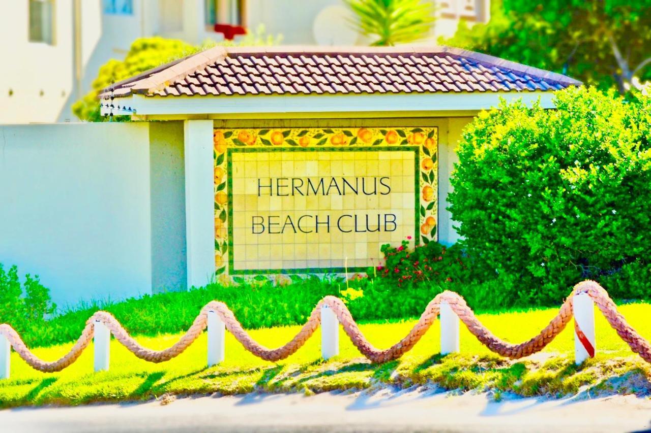 Appartamento Hermanus Beach Club Apt 186 & 208 Esterno foto